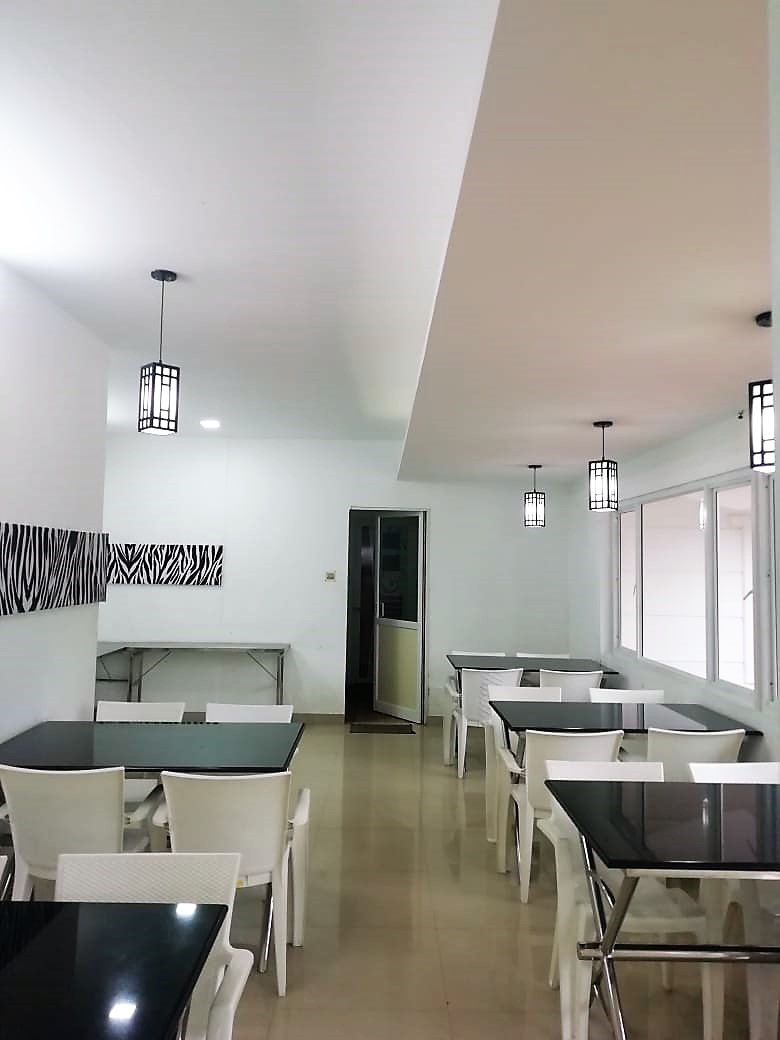 Aaron cottage restaurant