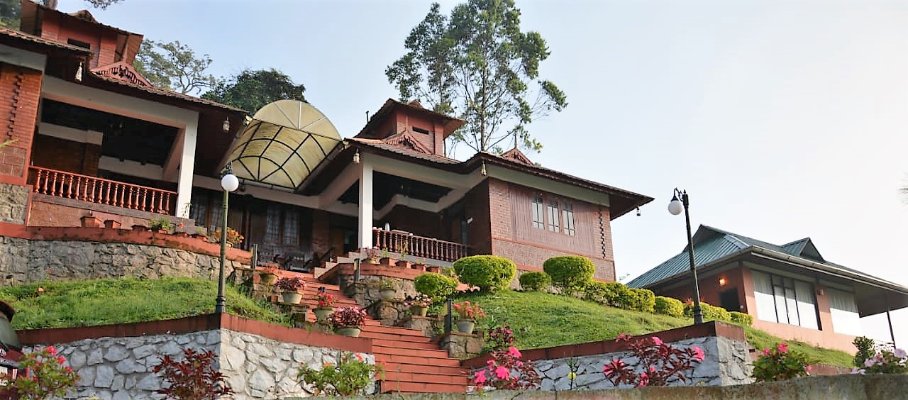 Munnar Misty Gap Road Cottage View