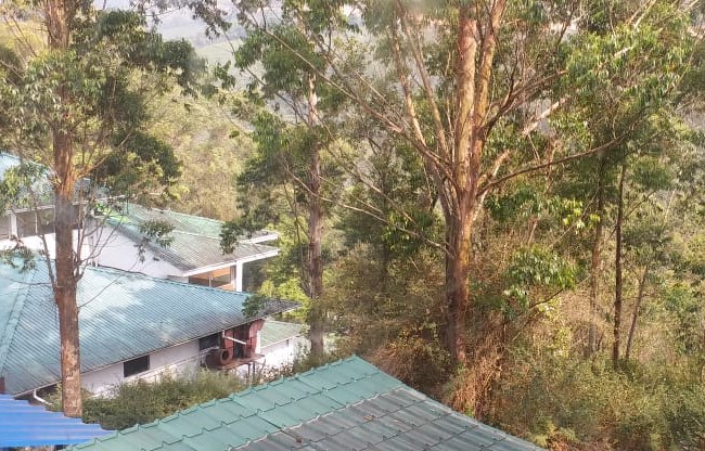  10 dormitory outside view