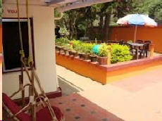 Munnar friends cottage outside 2
