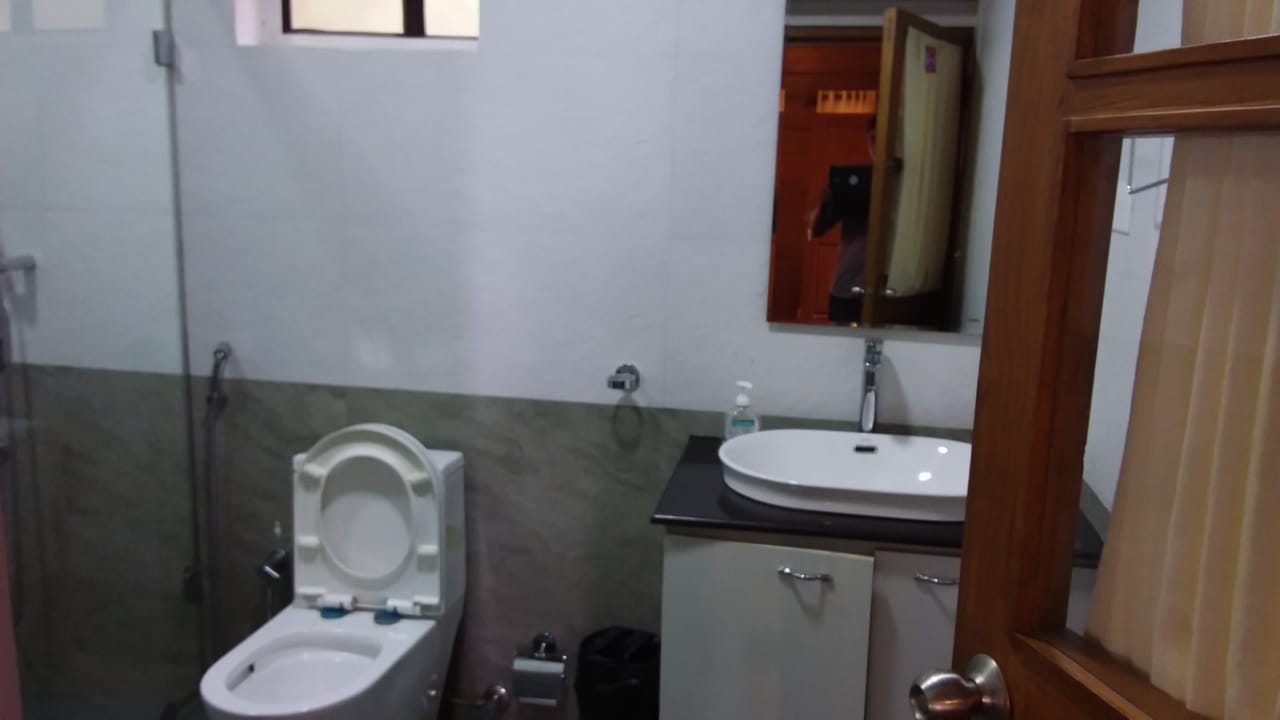 Munnar Luxury Ollivebrook Bungalow