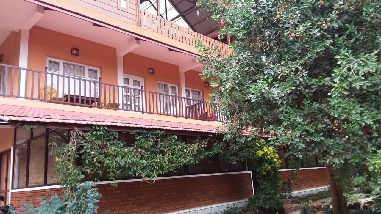 Munnar Luxury Ollivebrook Bungalow